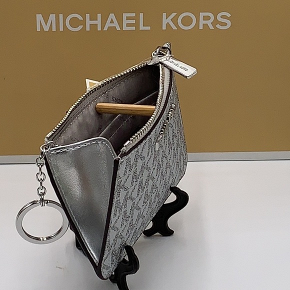 MICHAEL KORS JET SET TRAVEL SMALL TOP ZIP COINPOUCH WITH ID CARD SILVER … - Picture 9 of 12